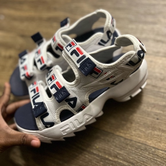 FILA Sandals - Picture 2 of 3